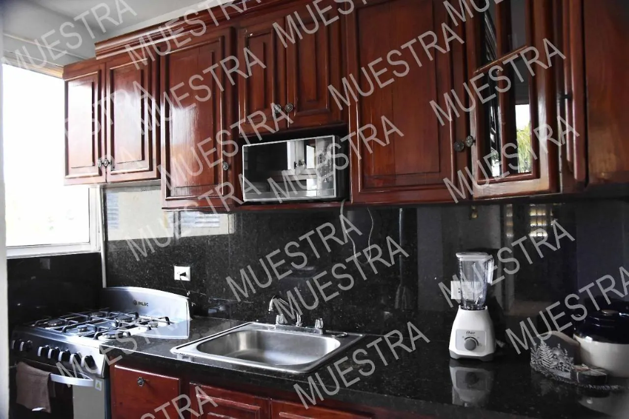 Apartamento En La Carreras Proximo Al Monumento Santiago De Los Caballeros