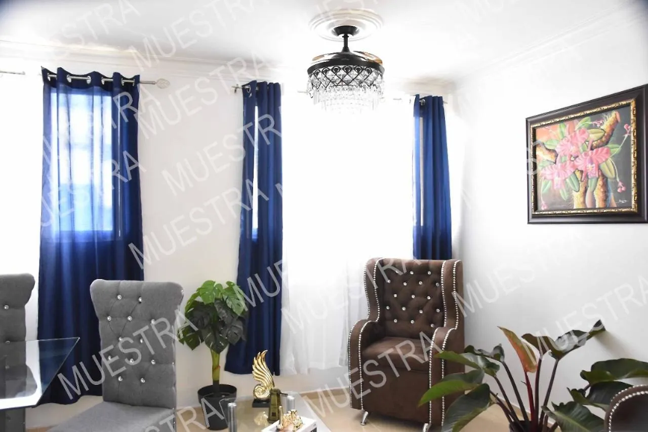 Apartamento En La Carreras Proximo Al Monumento Santiago De Los Caballeros Apartment